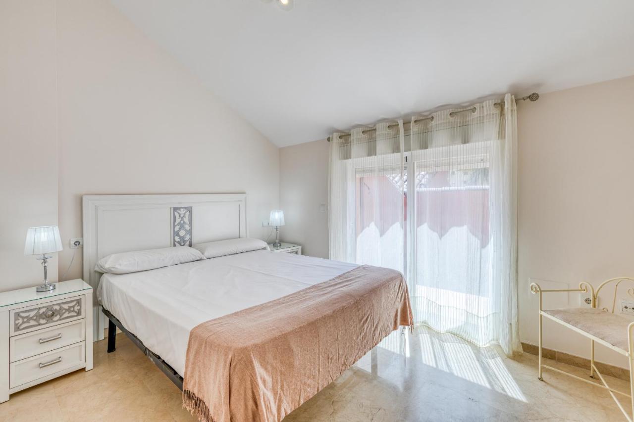 에스테포나 La Fragata Penthouse Lf1 아파트 외부 사진